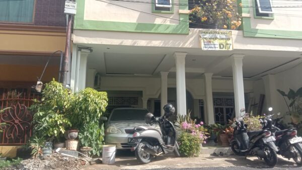 Kost Zia